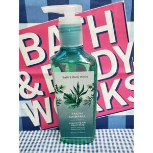 BBW Fresh Rainfall Cleansing Gel Hand Soap with Essential Oils